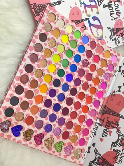 NAKED 98 colour eyeshadow