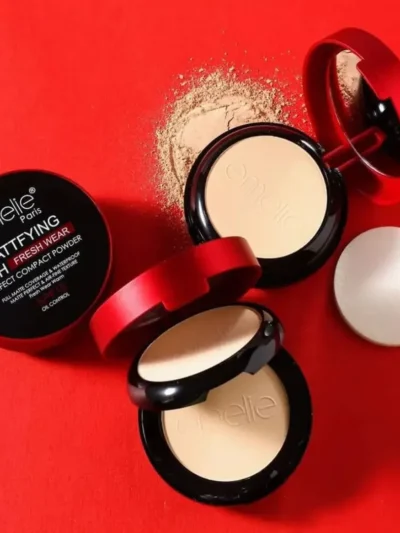 Emelie 2 in 1 Mattifying Compact Powder 1
